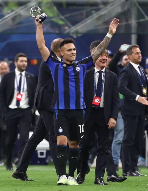 是传奇背后 是传奇背后